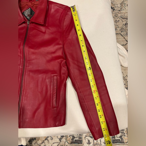 Tiboa Leathers dark red jacket, women’s size S - Picture 6 of 9